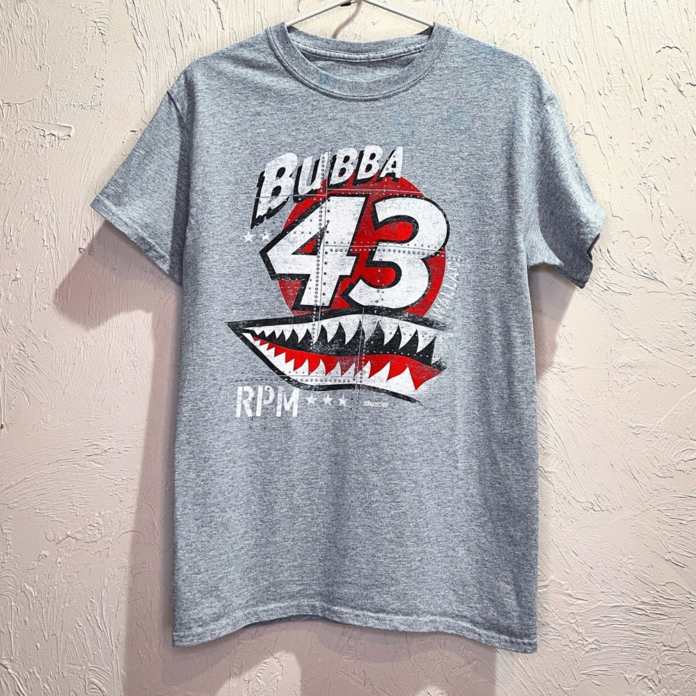 NASCAR Bubba Wallace 43 Gray T Shirt Adult Small Short Sleeve Cotton
